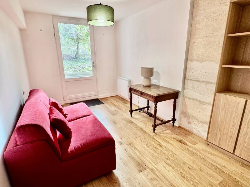 Location T3 meublé avec jardin – Bail civil – TVA récupérable – Idéal entreprises