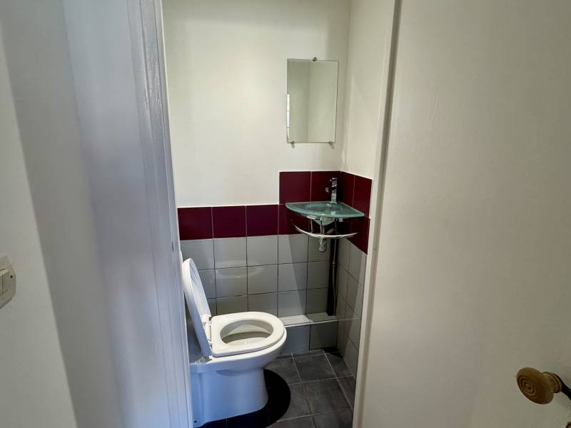 Superbe 3 pièces rénové, au cœur du Palais Gallien