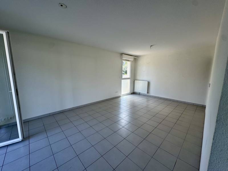 À louer – Appartement T3 en rez-de-chaussée avec balcon –PARKING-4 Mérignac Capeyron