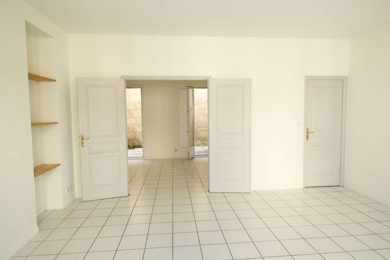 BORDEAUX BARRIERE DE PESSAC APPARTEMENT A VENDRE