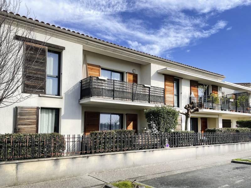 A VENDRE AU BOUSCAT APPARTEMENT 2 PIECES CENTRE VILLE