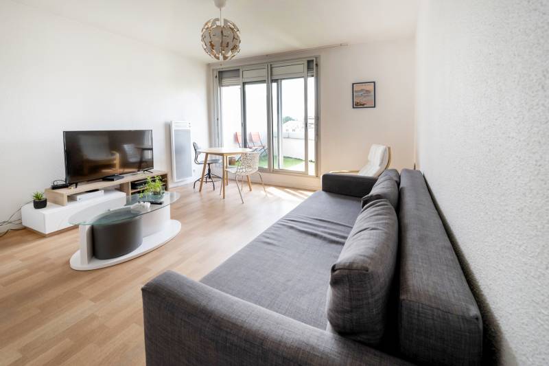 Bordeaux Centre Saint Seurin joli 3 pièces 61m² dernier étage , balcon , ascenseur