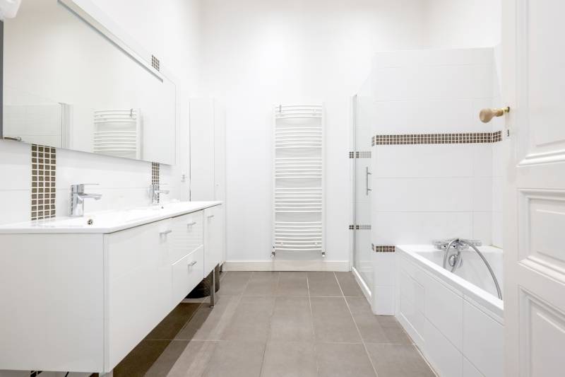 BORDEAUX ACHAT MAISON EN PIERRE AVEC JARDIN ET GARAGE