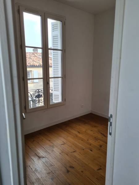 APPARTEMENT A VENDRE PROCHE TRAM