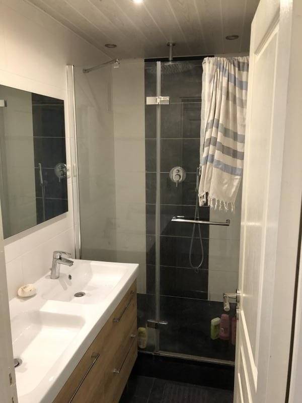 Bordeaux Tribunal appartement deux pièces avec balcon