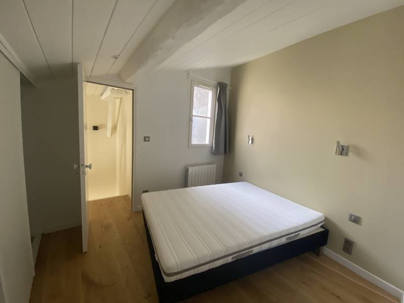 A LOUER T3 MEUBLE BORDEAUX - TOURNY 