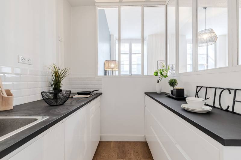 APPARTEMENT T2 BORDEAUX CENTRE QUARTIER ST PAUL entièrement rénové