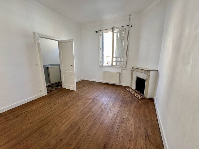 Echoppe T3 terrasse BORDEAUX - Barriere d'Ares 