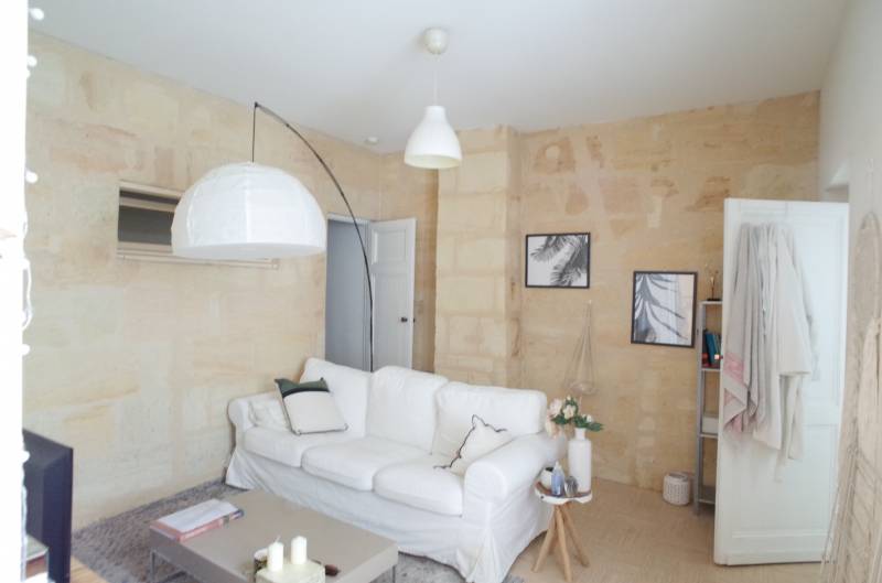A LOUER APPARTEMENT T1 BIS BORDEAUX SAINT SEURIN 