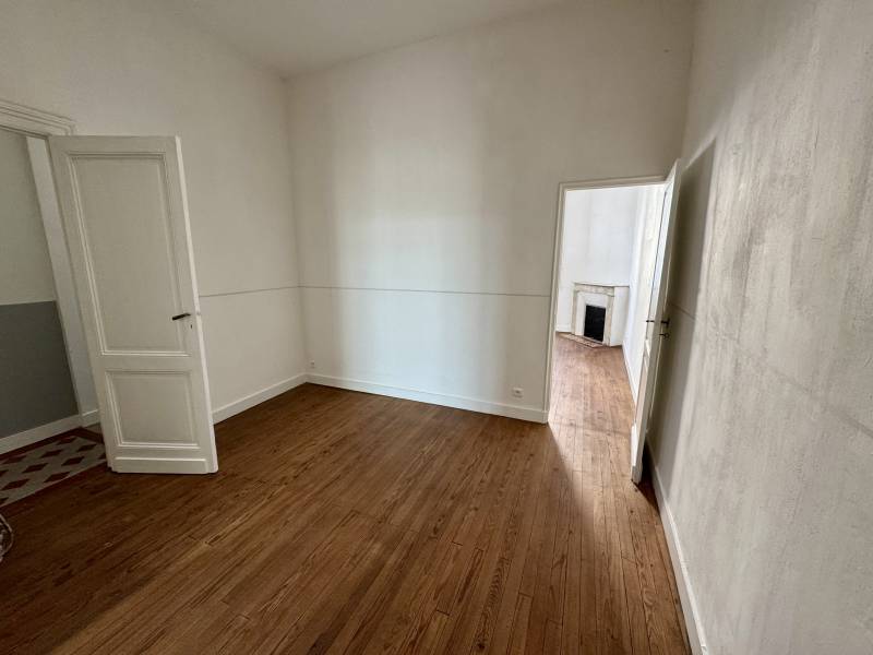 Echoppe T3 terrasse BORDEAUX - Barriere d'Ares 