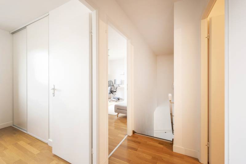 BORDEAUX ACHAT APPARTEMENT AVEC TERRASSE PARKING CAVE 3 CHAMBRES 2 SDB