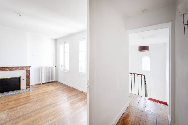 maison près école grand lebrun bordeaux