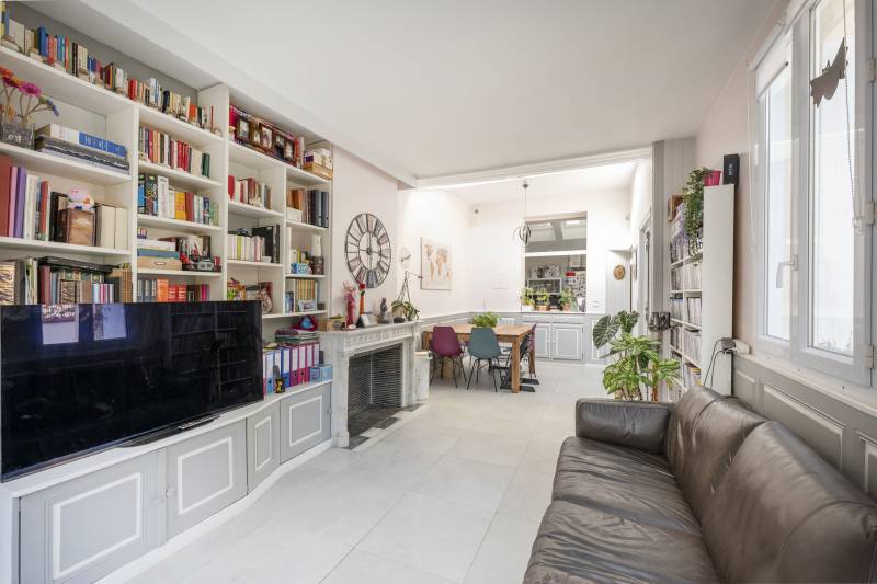 Maison en pierre 133m² exposé Sud, 6 chambres, jardin