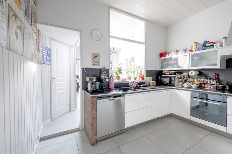 A vendre BORDEAUX SAINT GENES MAISON 33M² 6 CHAMBRES 6 CHAMBRES