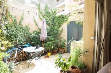 Notre zone d'activité pour ce service Villa atypique avec piscine à acheter vers Quais de Bordeaux