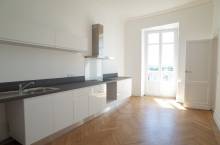 A LOUER APPARTEMENT BORDEAUX QUAI DES CHARTRONS