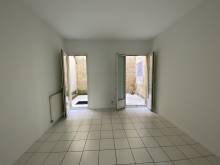 A LOUER MAISON AVEC EXTERIEUR BORDEAUX