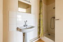 IMMEUBLE BORDEAUX SAINT-SEURIN COMPRENANT 6 APPARTEMENTS DEUX PIECES ET 6 GARAGES