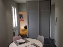 A LOUER MEUBLE BORDEAUX CUISINE SEPAREE AMENAGEE ET EQUIPEE