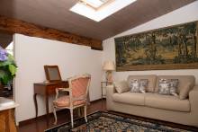 A VENDRE BORDEAUX ENTRE GAMBETTA ET FONDAUDEGE MAISON AVEC GARAGE DANS UNE RUE CALME