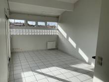 A LOUER APPARTEMENT T3 AVEC TERRASSE BORDEAUX - SAINT SEURIN 