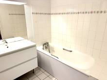 Location Grand T4 Bordeaux – Appartement lumineux avec terrasse, parking, cave et ascenseur