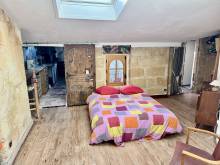 Appartement  T2-Bis - meublé de 53 m² avec poêle à bois et deux salles d’eau à louer à Bordeaux
