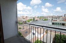 STUDIO A LOUER MEUBLE AVEC BALCON