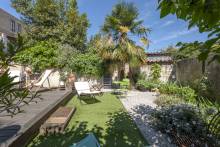 APPARTEMENT 3 CHAMBRES PLAIN PIED TRAVERSANT AVEC BEAU JARDIN BORDEAUX  