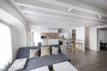 ACHETER APPARTEMENT HYPER CENTRE DE BORDEAUX DANS BELLE RUE PIETONNE QUARTIER PEY BERLAND
