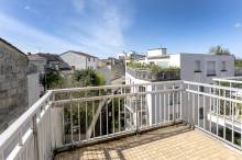 BORDEAUX SAINT SEURIN TERRASSE PARKING