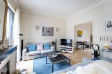 Notre zone d'activité pour ce service Villa atypique avec piscine à acheter vers Rue Fondaudège à Bordeaux