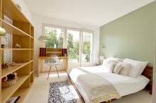 A VENDRE BORDEAUX MAISON 5 CHAMBRES JARDIN PISCINABLE