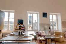 APPARTEMENT EN DUPLEX QUARTIER HISTORIQUE DE BORDEAUX 3 CHAMBRES ET UN BUREAU