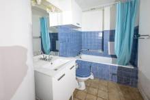 A VENDRE STUDIO DANS LE CENTRE DE BORDEAUX T1 CENTRE VILLE ANCIEN DERNIER ETAGE SAINT-PIERRE