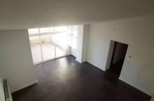 A louer maison grand séjour + mezzanine 3 chambres