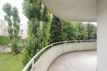 Bordeaux Appartement T4 grand balcon, parking