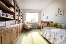APPARTEMENT A VENDRE 4 CHAMBRES ET GARAGE FERME DANS PARC ARBORE BORDEAUX CROIX BLANCHE 