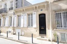 Notre zone d'activité pour ce service Acheter une maison bourgeoise rénovée avec jardin proche des commerces et transports à proximité de Quartier Saint-Seurin à Bordeaux